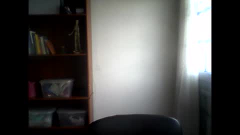 Snapshot of kingalejito chatting on April 2026 03:57:01 PM KingAlejo online show from April 2026 03:57:01 PM
