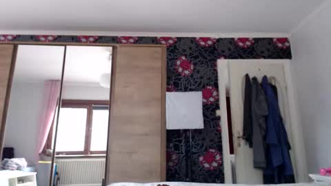 sexysexyhotwetpinkredpussy online show from March 2026 03:17:01 PM