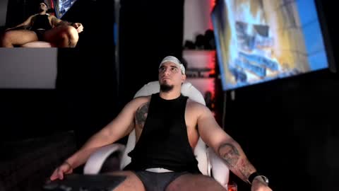 King Bear online show from December 2024 08:36:01 AM