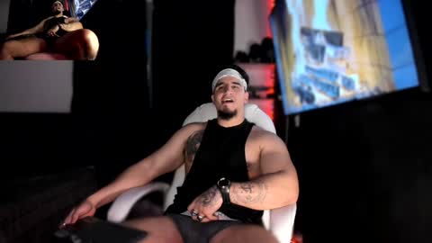 King Bear online show from January 2025 05:09:01 AM