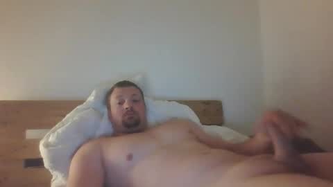Snapshot of kingbigger90604925 chatting on March 2026 05:24:01 AM kingbigger90604925 online show from March 2026 05:24:01 AM