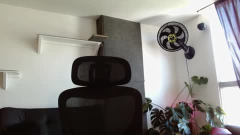 Snapshot of kingcat420 chatting on January 2025 02:52:01 PM Jake online show from January 2025 02:52:01 PM