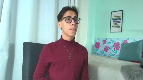 kingdanny_8 online show from October 2025 02:12:02 AM