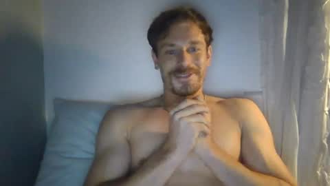 Snapshot of kingharold92 chatting on June 2026 10:40:02 PM kingharold92 online show from June 2026 10:40:02 PM