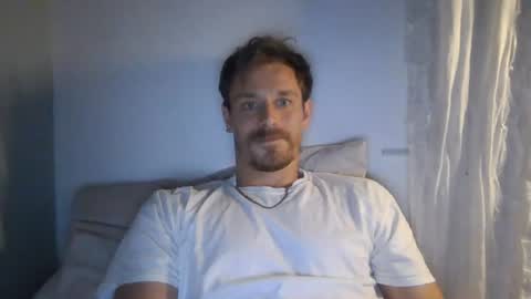 Snapshot of kingharold92 chatting on June 2026 10:34:02 PM kingharold92 online show from June 2026 10:34:02 PM