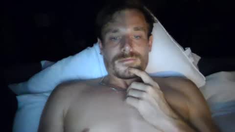 Snapshot of kingharold92 chatting on June 2026 09:52:01 PM kingharold92 online show from June 2026 09:52:01 PM