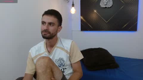 Snapshot of kingoftemptation chatting on March 2026 07:15:01 AM KING online show from March 2026 07:15:01 AM