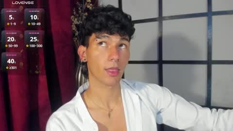  A L E X  online show from December 2024 10:46:02 AM