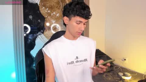  A L E X  online show from December 2025 05:24:01 AM