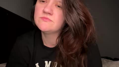 Snapshot of kinkbitch25 chatting on February 2026 06:21:01 AM Kinkbitch online show from February 2026 06:21:01 AM