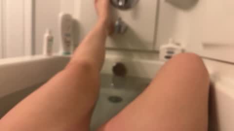 Snapshot of kinkbitch25 chatting on February 2026 11:23:02 PM Kinkbitch online show from February 2026 11:23:02 PM