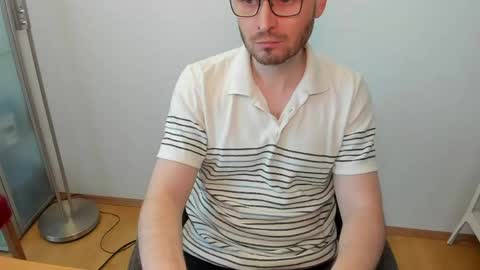 kinksubbydubby online show from April 2026 05:25:01 PM