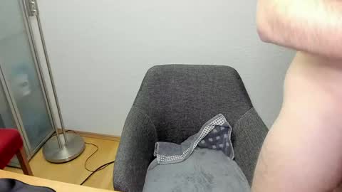 Snapshot of kinksubbydubby chatting on April 2026 08:40:02 PM kinksubbydubby online show from April 2026 08:40:02 PM