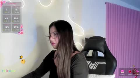 kinky yeyns online show from March 2026 11:29:02 PM