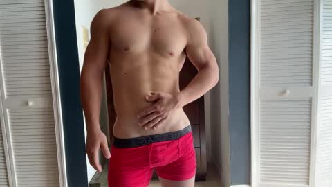 Snapshot of kinkybuffboy chatting on January 2025 04:44:01 PM kinkybuffboy online show from January 2025 04:44:01 PM