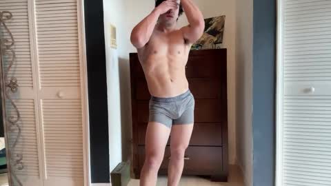 Snapshot of kinkybuffboy chatting on January 2025 05:20:01 PM kinkybuffboy online show from January 2025 05:20:01 PM