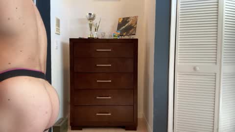 Snapshot of kinkybuffboy chatting on February 2025 07:27:02 PM kinkybuffboy online show from February 2025 07:27:02 PM