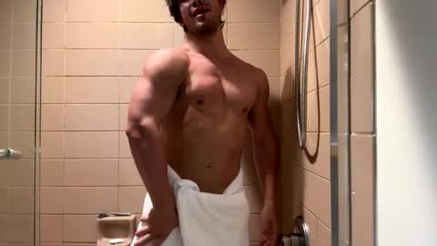 Snapshot of kinkybuffboy chatting on November 2025 05:36:02 PM kinkybuffboy online show from November 2025 05:36:02 PM