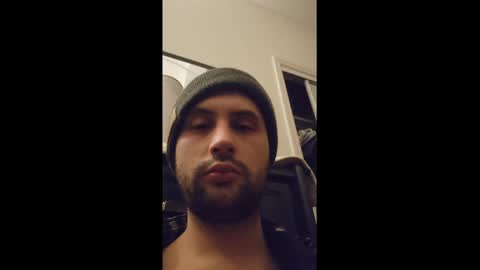 Maysie and Hunter online show from December 2024 05:32:01 AM