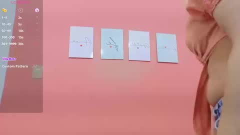 kinkycutegirll online show from September 2025 01:02:01 PM