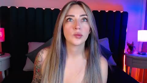  Sara  online show from April 2026 10:23:02 PM