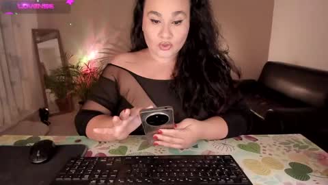 Jenny online show from September 2025 04:56:01 AM