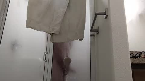 whateveryouwant online show from January 2025 10:02:01 PM