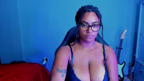 Snapshot of kinkylatt chatting on June 2026 01:32:02 AM Kinky online show from June 2026 01:32:02 AM