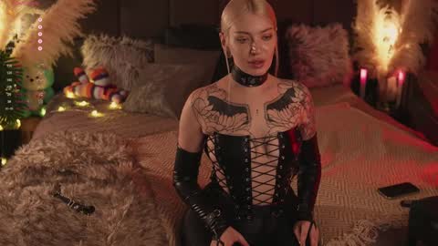 kinkylina_ online show from February 2025 01:20:01 PM