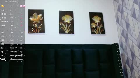 Snapshot of kinkywildmilf chatting on October 2025 12:56:01 PM kinkywildmilf online show from October 2025 12:56:01 PM