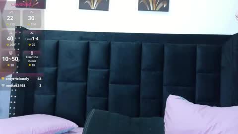 Snapshot of kinkywildmilf chatting on March 2026 03:52:01 PM kinkywildmilf online show from March 2026 03:52:01 PM