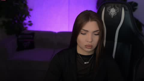 Sweet girls online show from November 2025 06:24:02 AM