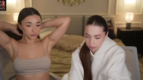 Sweet girls online show from November 2025 10:48:01 AM