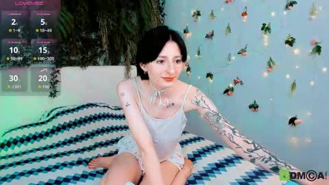 Snapshot of kira__cutie chatting on June 2026 08:55:02 PM Kira online show from June 2026 08:55:02 PM