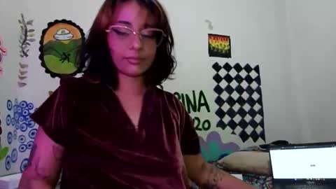 Kira online show from May 2026 09:42:02 PM
