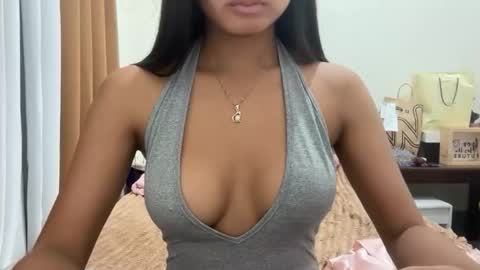 Snapshot of kira_danaya chatting on April 2026 03:49:01 PM kira_danaya online show from April 2026 03:49:01 PM