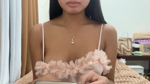 Snapshot of kira_danaya chatting on April 2026 02:55:01 PM kira_danaya online show from April 2026 02:55:01 PM