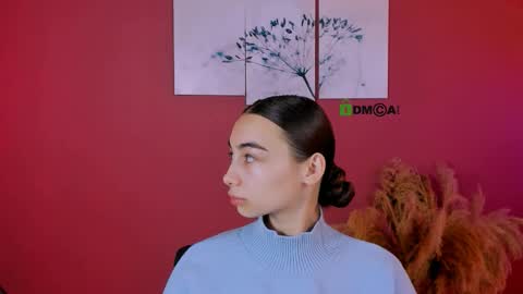 kira_light__ online show from November 2025 09:42:02 AM