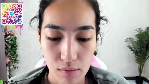 Aura online show from September 2025 03:11:01 AM