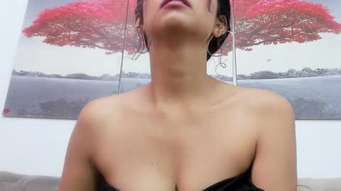 kira online show from February 2025 06:19:01 PM