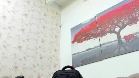 kira online show from February 2025 06:20:02 PM