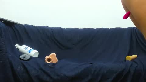 kira online show from March 2025 03:02:01 PM