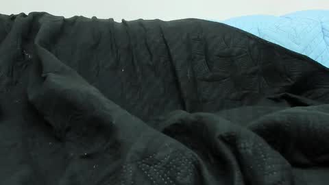 kira online show from March 2025 03:18:02 PM