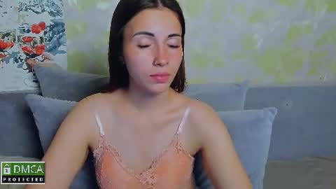 Snapshot of kira_moon_1 chatting on June 2026 06:22:02 PM Kira online show from June 2026 06:22:02 PM