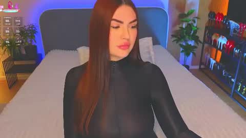 Snapshot of kira_sexxx chatting on July 2026 09:19:02 PM Kira online show from July 2026 09:19:02 PM