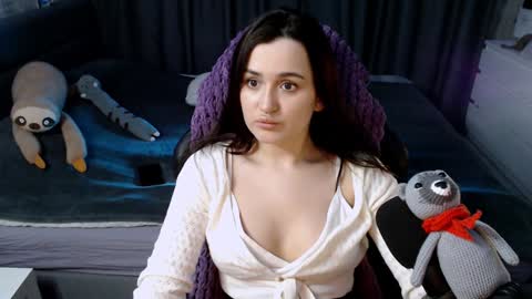 Kira  follow me  online show from January 2025 10:16:02 PM