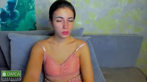 kiraa sunny online show from November 2025 06:57:02 PM