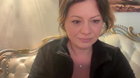 KiraDivine online show from January 2026 02:31:01 PM