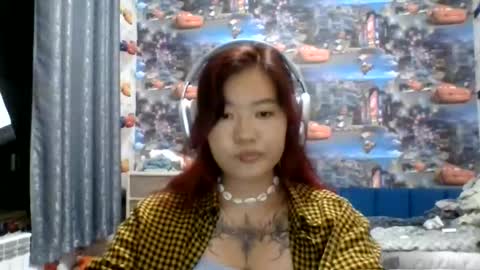 Kira online show from September 2025 05:25:01 PM