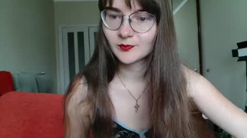 Snapshot of kiragoldens chatting on June 2026 06:47:02 AM KiraGoldens online show from June 2026 06:47:02 AM
